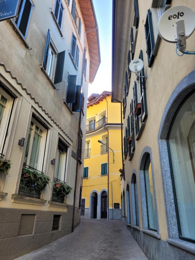 La Rosa Del Lago Stresa Bagian luar foto