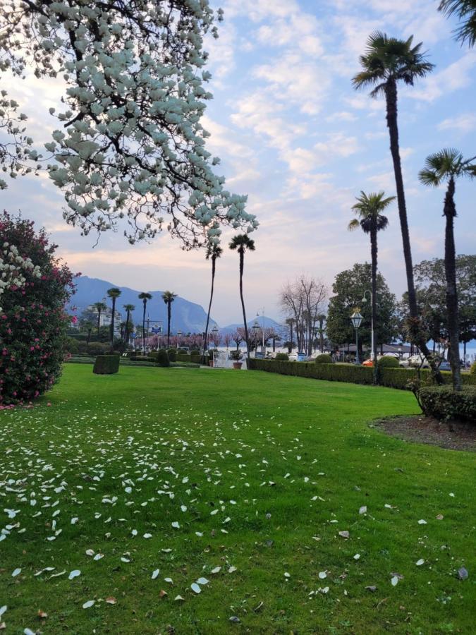 La Rosa Del Lago Stresa Bagian luar foto