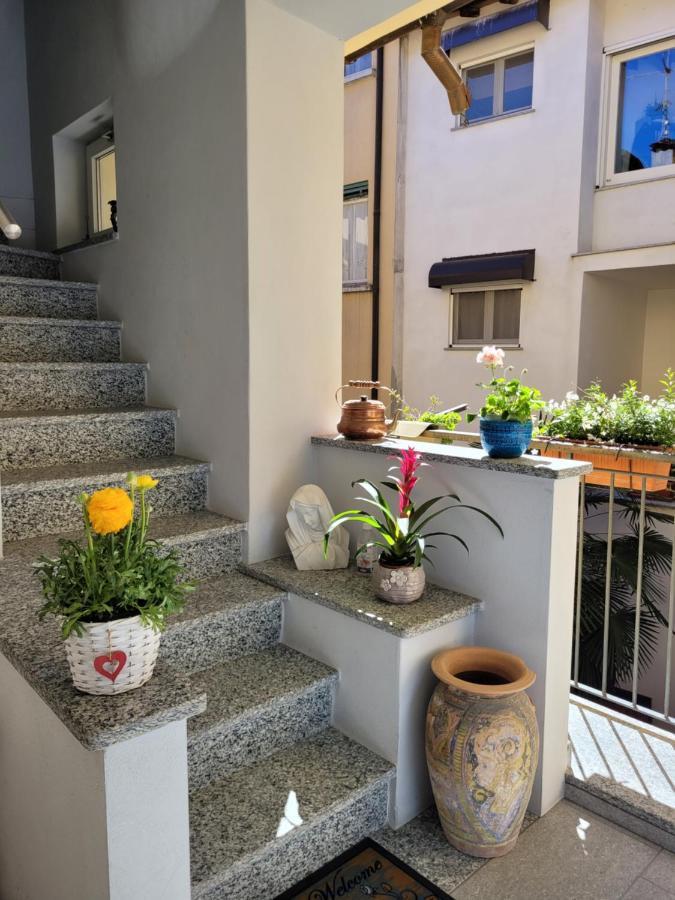La Rosa Del Lago Stresa Bagian luar foto